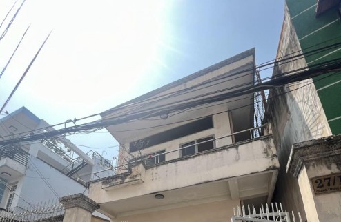 Bán Nhà sát CVPM Quang Trung, 110m2, ngang 7.5m, 3PN, Giá Chỉ 3 TỶ 99